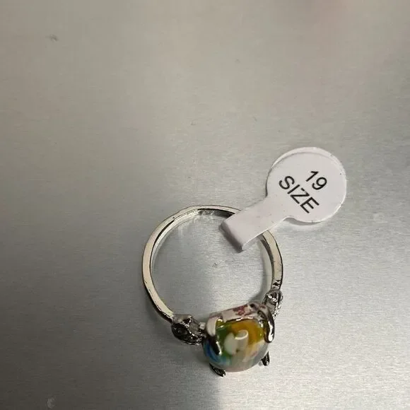 NWT Women’s Flowers Red Tumbled Stone Silver Steel Cute Ring Size 19/US10 - Picture 9 of 15